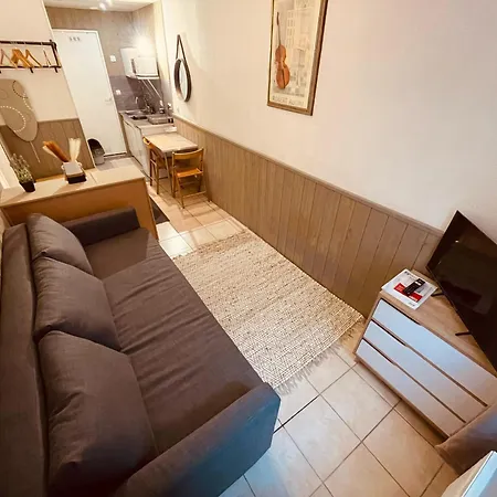 Douillet Rue Saint-gervais - 369 Appartement *
